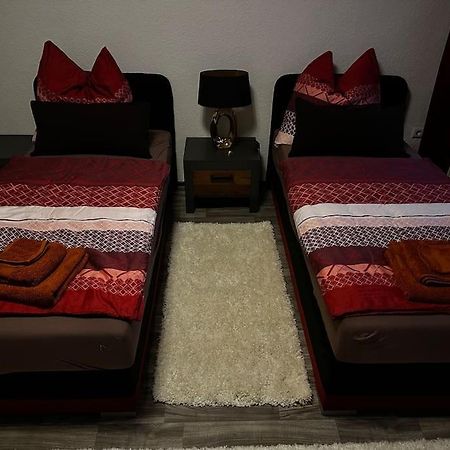 Schoene Wohnung In Bestlage Inclusive Parkplatz Leipzig Luaran gambar