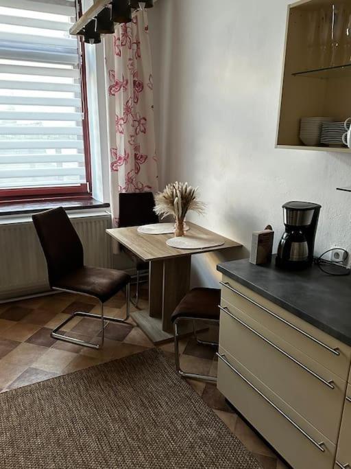 Schoene Wohnung In Bestlage Inclusive Parkplatz Leipzig Luaran gambar