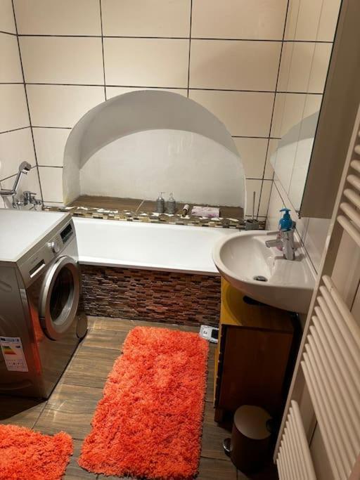 Schoene Wohnung In Bestlage Inclusive Parkplatz Leipzig Luaran gambar